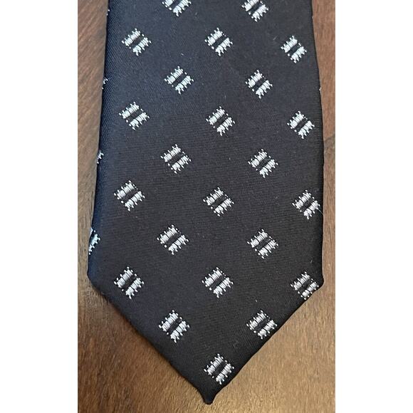 Michael Michael Kors Black Gray 100% Silk Men’s Neck Tie Made In China - Picture 6 of 9